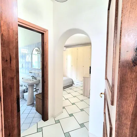Il Rifugio Di Francesca Apartment *
